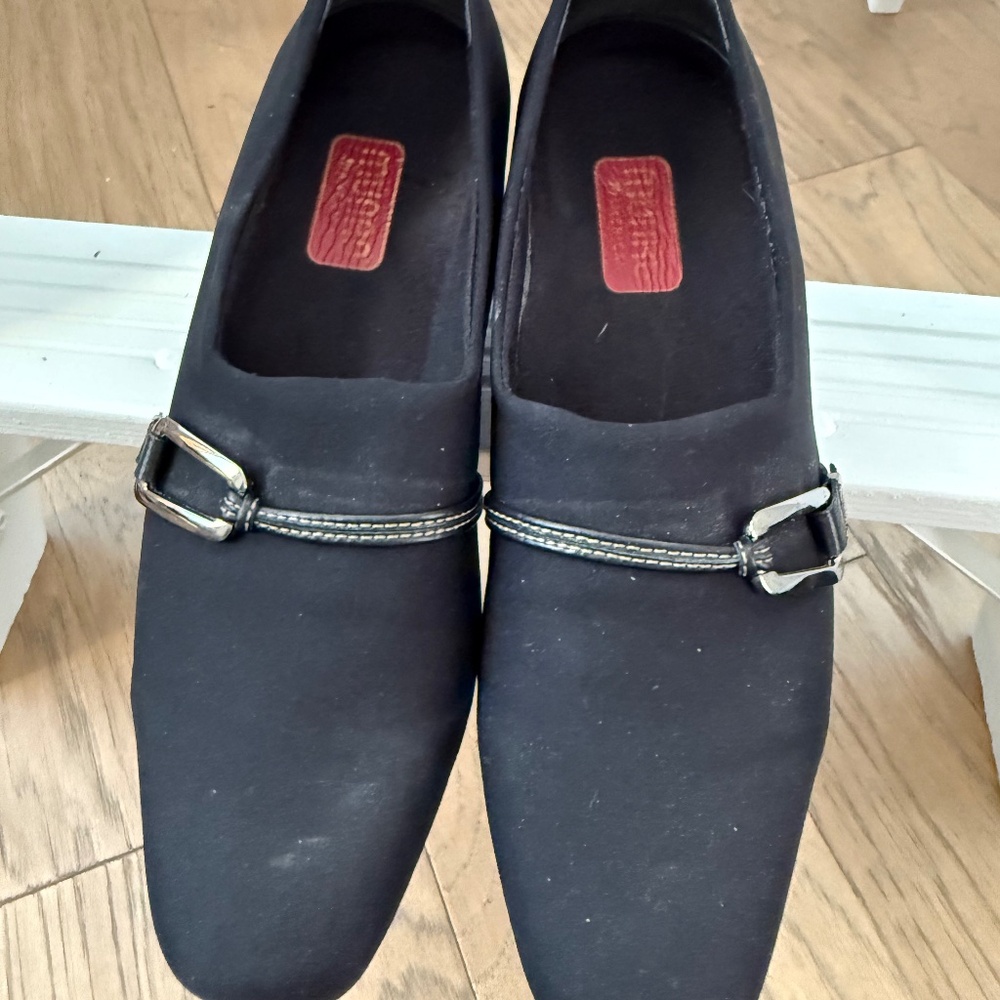 Murano Cindi Stretch Fabric Pumps